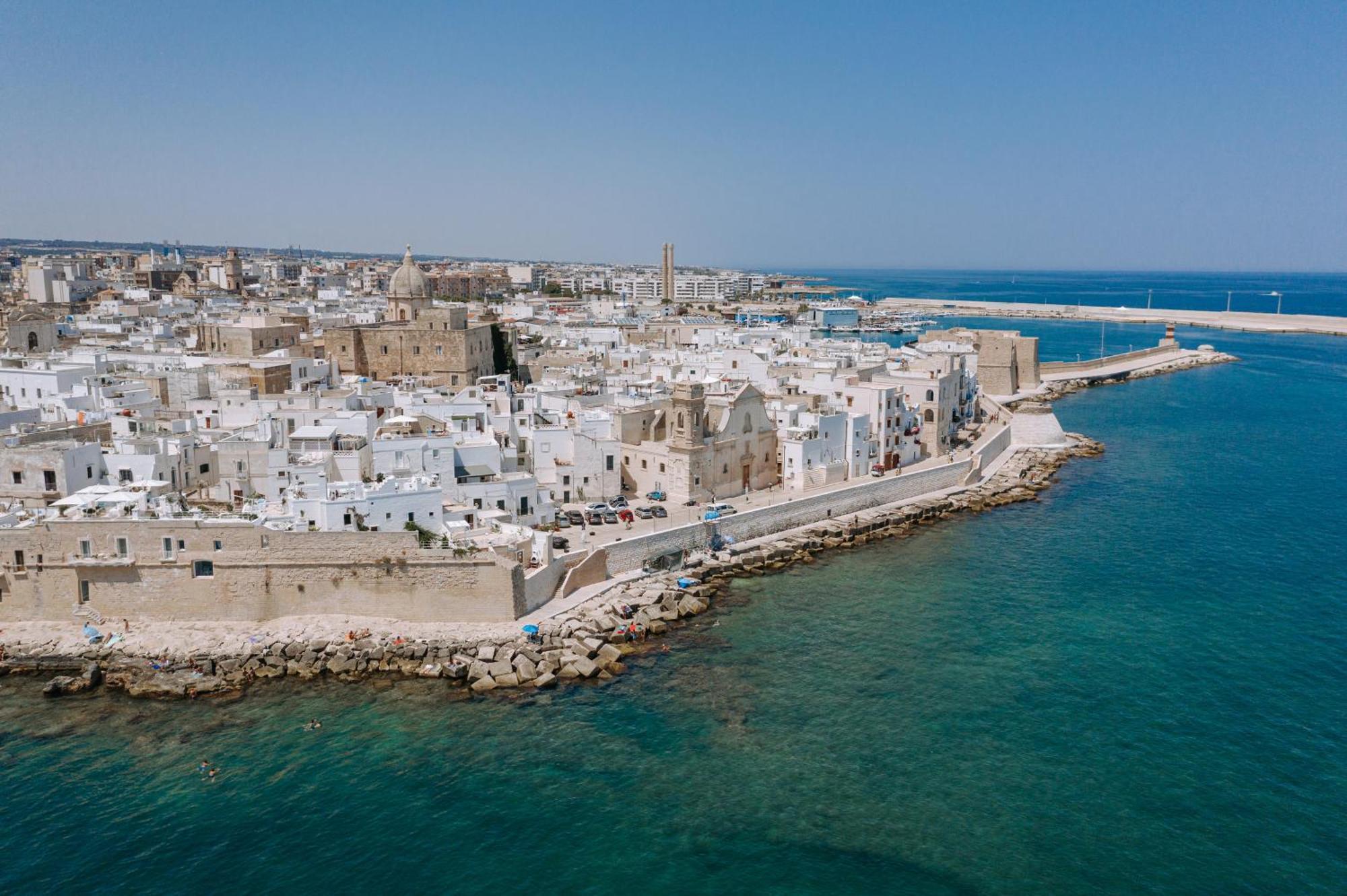Le Contrade Di San Salvatore Monopoli Bagian luar foto